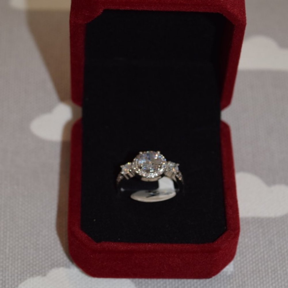 Liza Michele Cubic Zirconia & Silvertone Halo Ring 7 - Picture 4 of 7